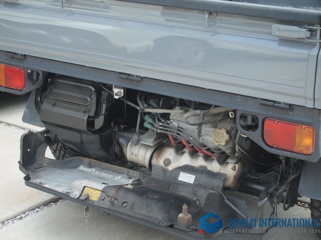 SUBARU SAMBAR TRUCK 4WD 2000 Image 31