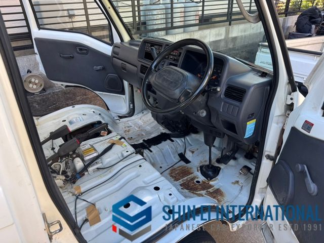 SUBARU SAMBAR TRUCK 4WD 2000 Image 31