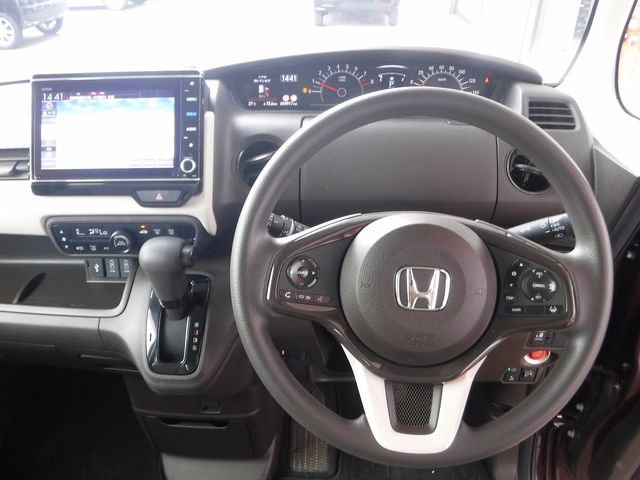 HONDA N BOX 2021 Image 31