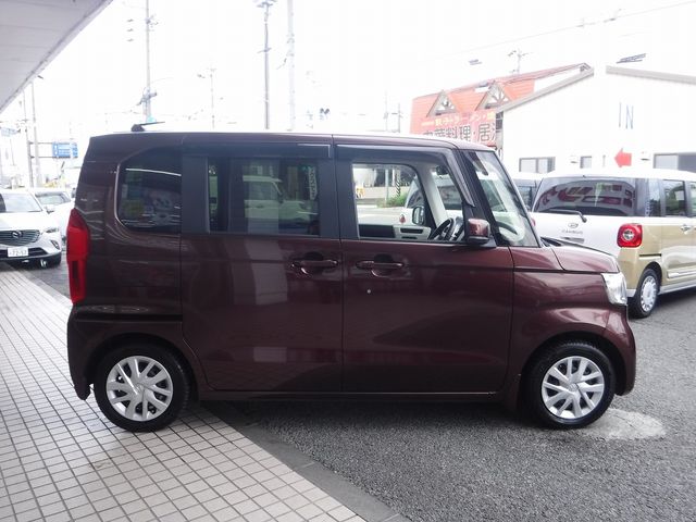 HONDA N BOX 2021 Image 31