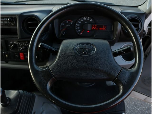 TOYOTA TOYOACE 2017 Image 31
