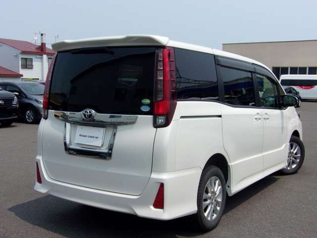 TOYOTA NOAH 4WD 2014 Image 31