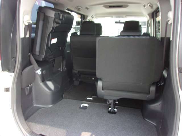 TOYOTA NOAH 4WD 2014 Image 31