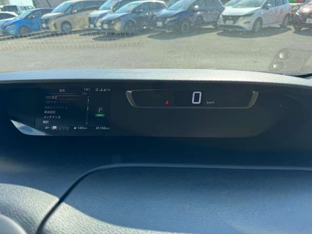 NISSAN SERENA  S-HYBRID 4WD 2019 Image 31