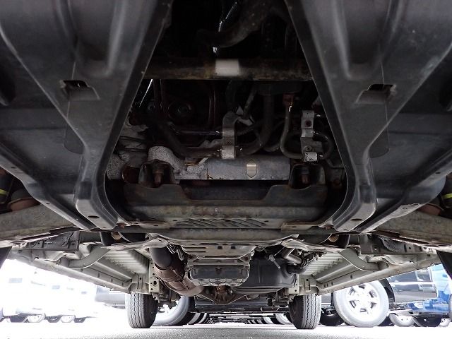 TOYOTA HIACE VAN 1.25T 2WD 2016 Image 31