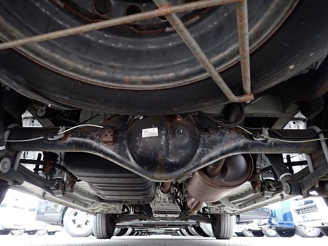 TOYOTA HIACE VAN 1.25T 2WD 2016 Image 31