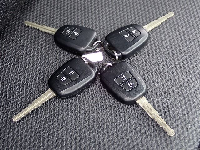 TOYOTA HIACE VAN 1.25T 2WD 2020 Image 31