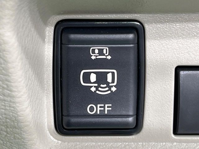 NISSAN ROOX 2023 Image 31