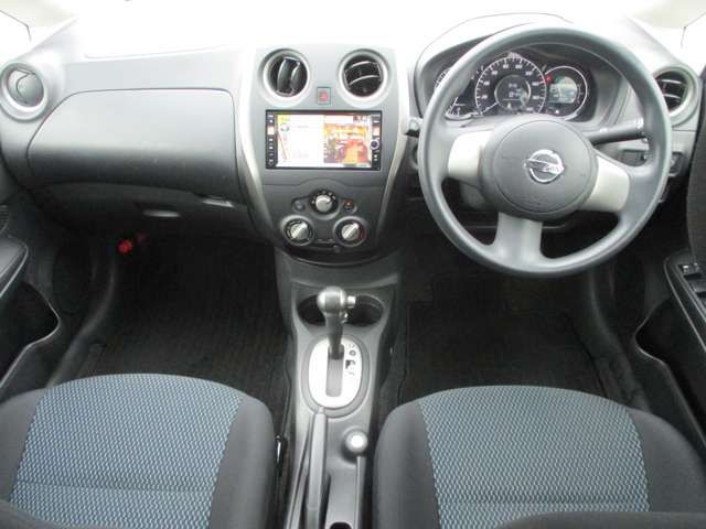 NISSAN NOTE 2012 Image 31
