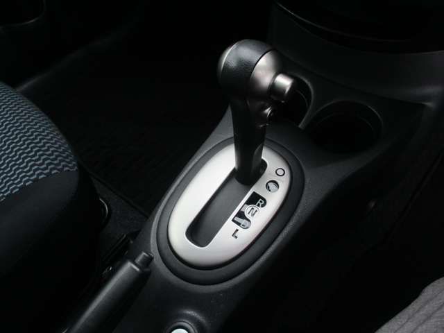 NISSAN NOTE 2012 Image 31