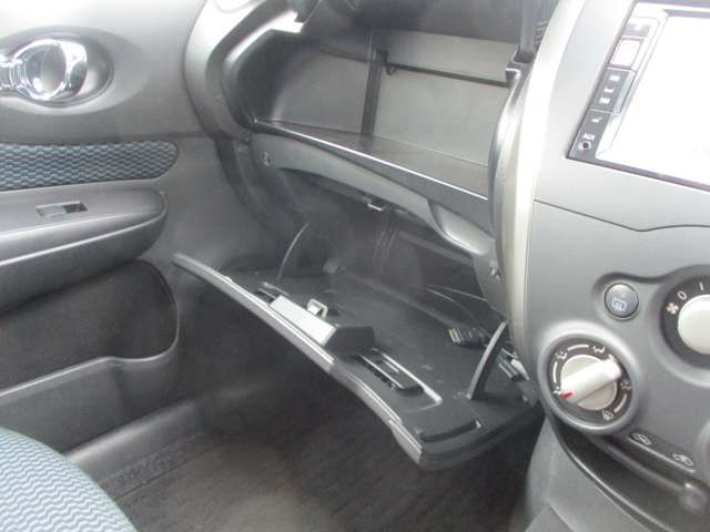 NISSAN NOTE 2012 Image 31