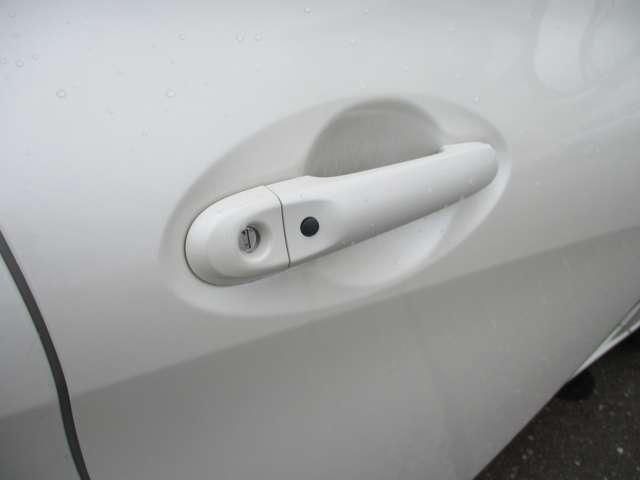 NISSAN NOTE 2012 Image 31