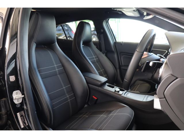 MERCEDES BENZ GLA CL 2015 Image 31