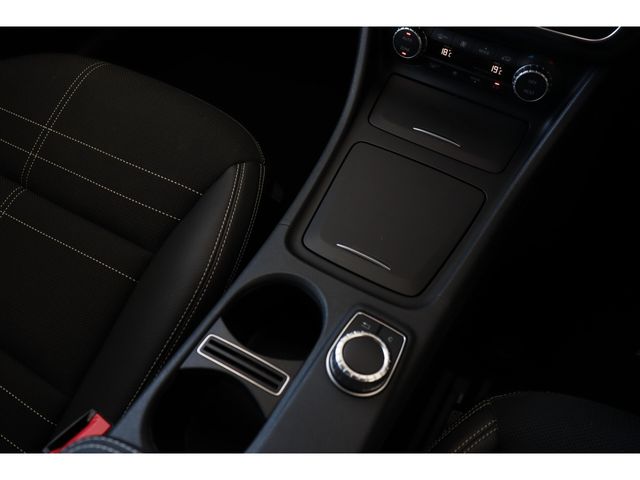 MERCEDES BENZ GLA CL 2015 Image 31