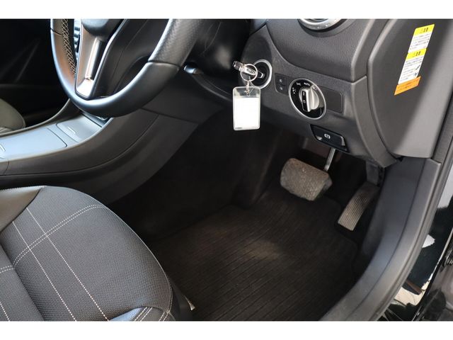 MERCEDES BENZ GLA CL 2015 Image 31