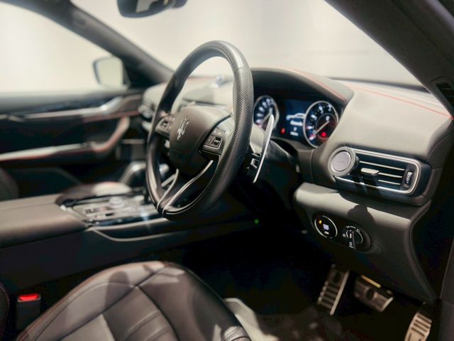 MASERATI LEVANTE 2022 Image 31