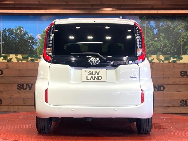 TOYOTA SIENTA HYBRID 2023 Image 31