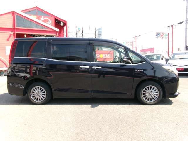 TOYOTA ESQUIRE HYBRID 2015 Image 31