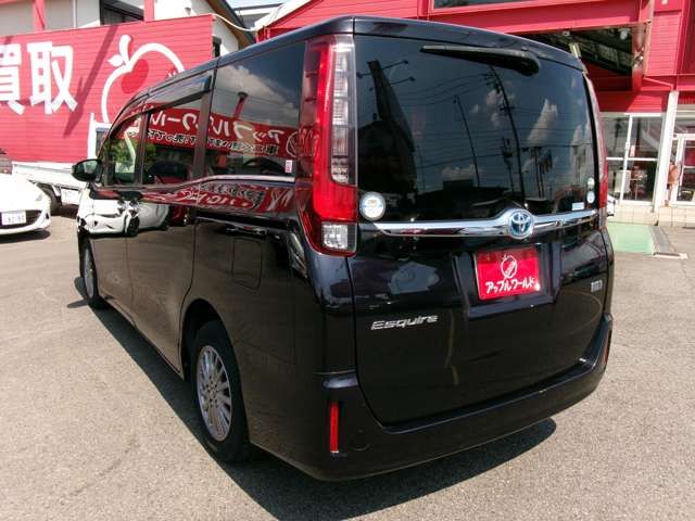 TOYOTA ESQUIRE HYBRID 2015 Image 31