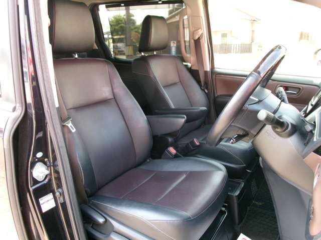 TOYOTA ESQUIRE HYBRID 2015 Image 31