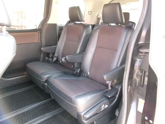 TOYOTA ESQUIRE HYBRID 2015 Image 31