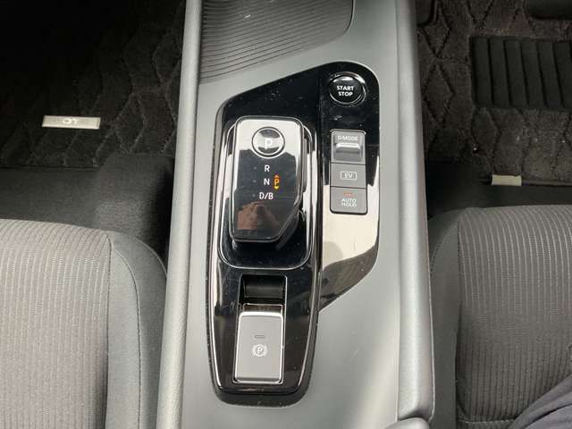 NISSAN NOTE 4WD 2022 Image 31