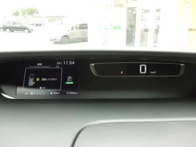 NISSAN SERENA  S-HYBRID 4WD 2018 Image 31