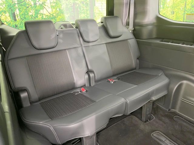 HONDA STEPWAGON E:HEV SPAD 2022 Image 31