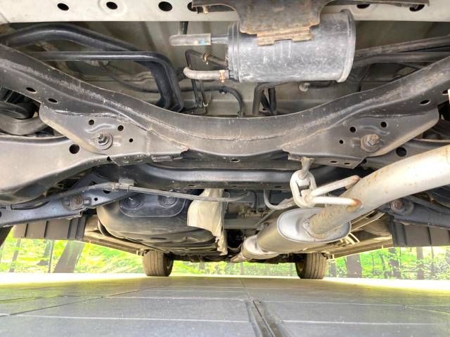 NISSAN ELGRAND 2015 Image 31