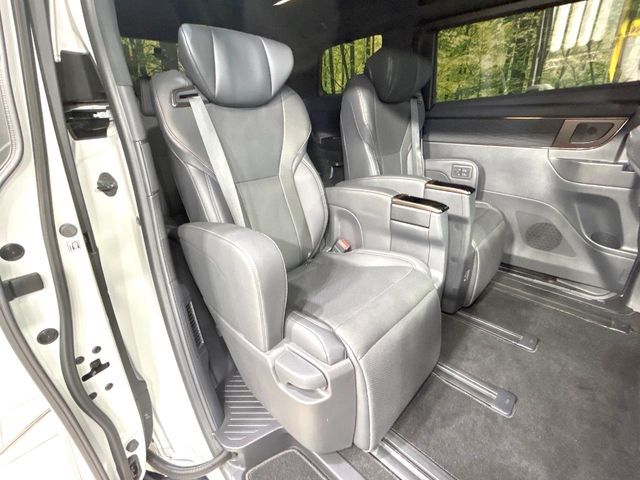 TOYOTA ALPHARD 2023 Image 31