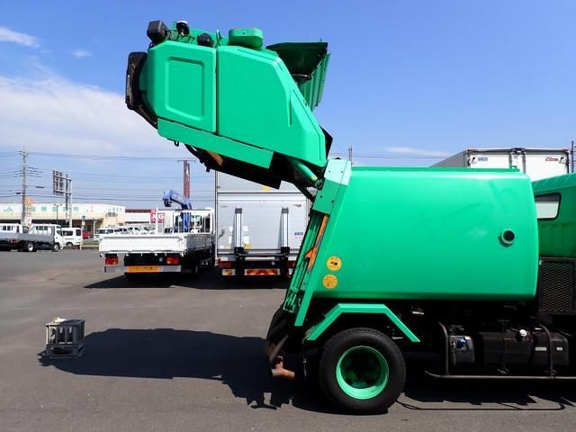 MITSUBISHI CANTER 2014 Image 31