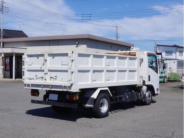 ISUZU ELF 2014 Image 31