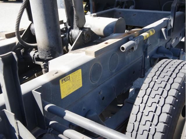 ISUZU ELF 2014 Image 31