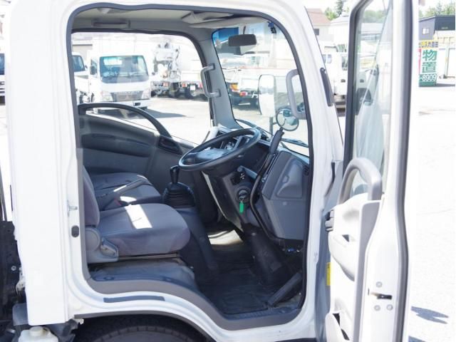 ISUZU ELF 2014 Image 31