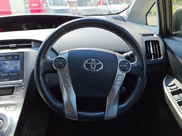 TOYOTA PRIUS PHV 2012 Image 31