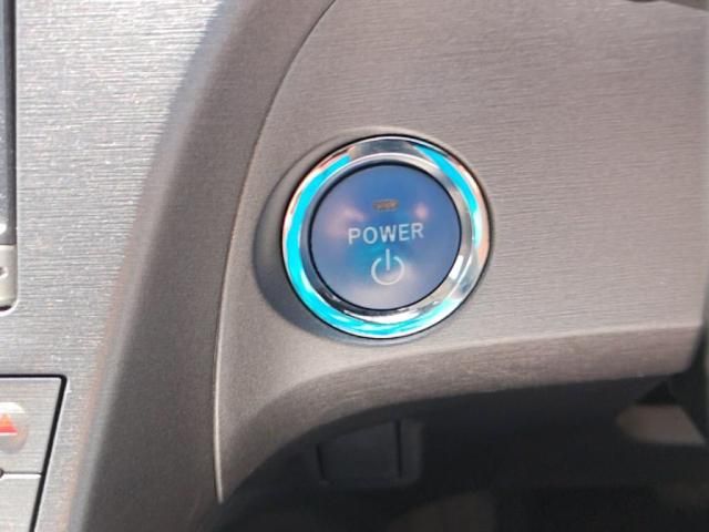 TOYOTA PRIUS PHV 2012 Image 31