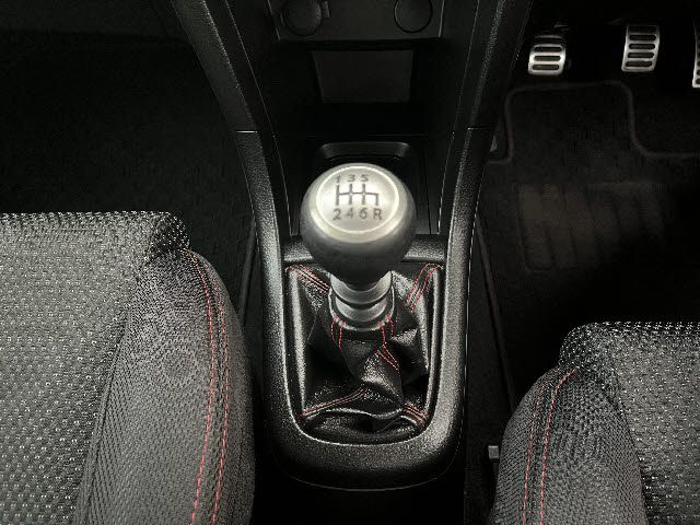 SUZUKI SWIFT 2012 Image 31