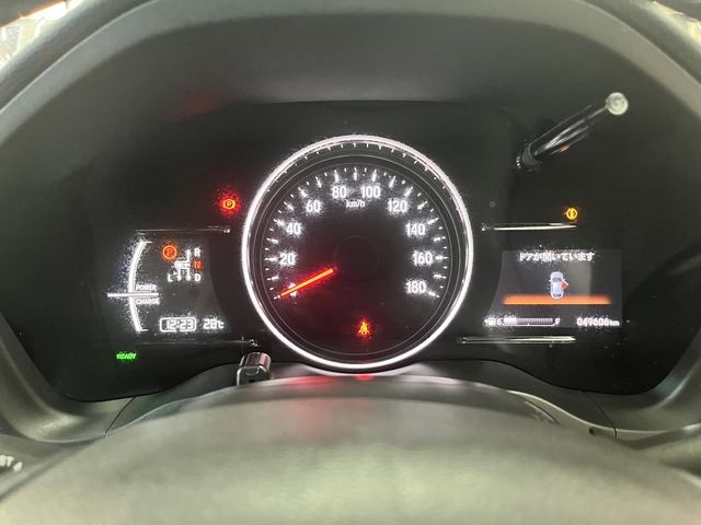 HONDA VEZEL HYBRID 2016 Image 31