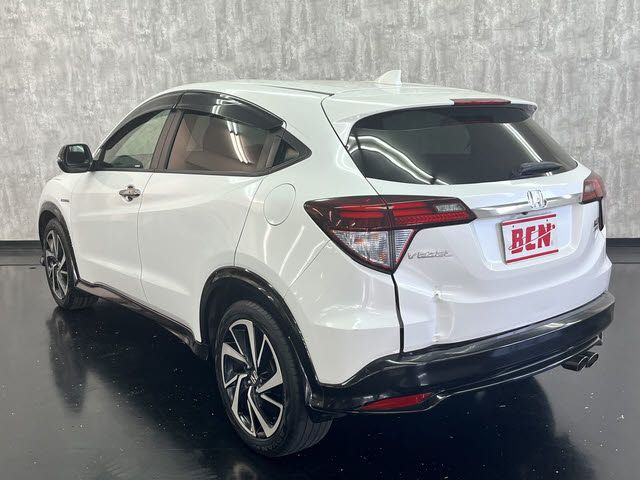 HONDA VEZEL HYBRID 2016 Image 31