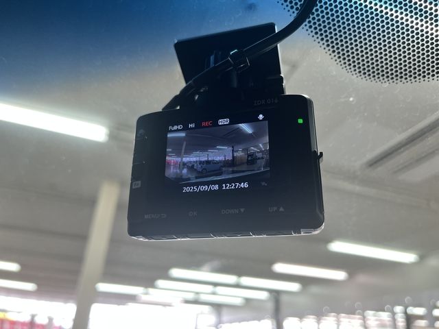 HONDA VEZEL HYBRID 2016 Image 31