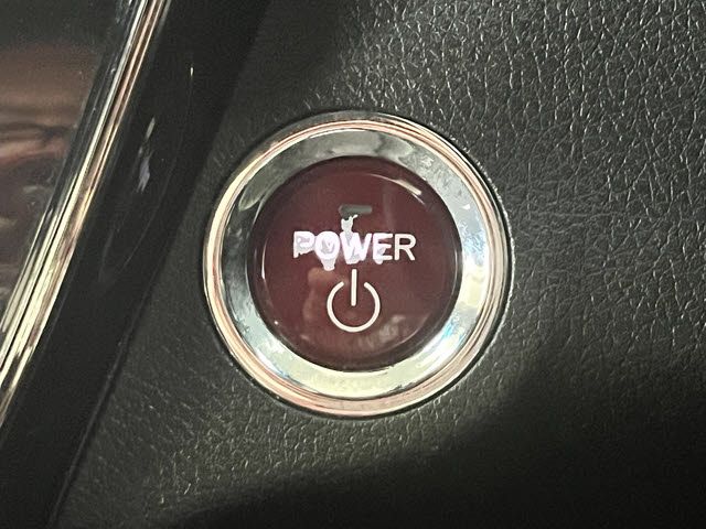 HONDA VEZEL HYBRID 2016 Image 31