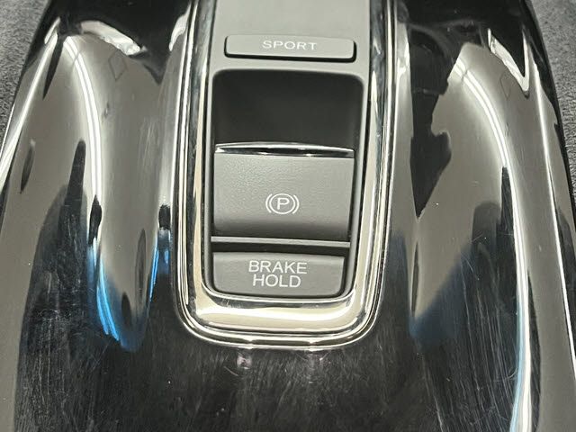 HONDA VEZEL HYBRID 2016 Image 31