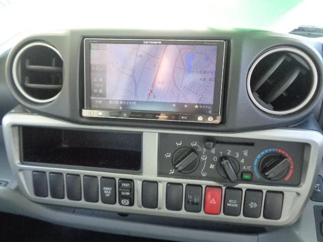 HINO DUTRO 2013 Image 31