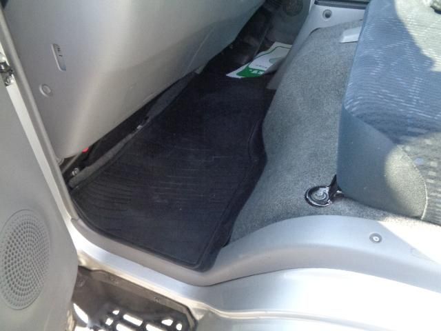 HINO DUTRO 2013 Image 31