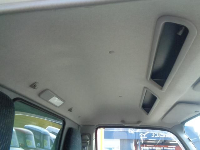 HINO DUTRO 2013 Image 31