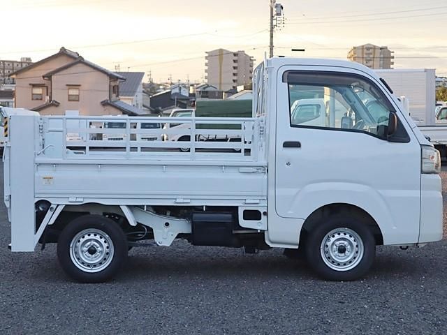 DAIHATSU HIJET TRUCK 2015 Image 31
