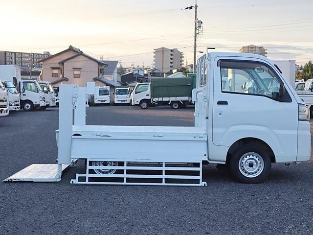 DAIHATSU HIJET TRUCK 2015 Image 31