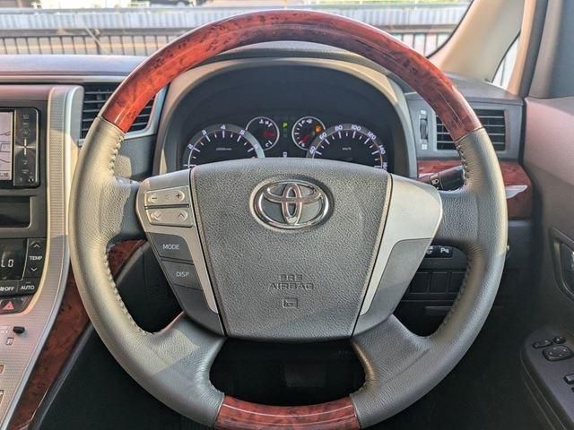 TOYOTA VELLFIRE 2010 Image 31