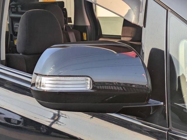 TOYOTA VELLFIRE 2010 Image 31