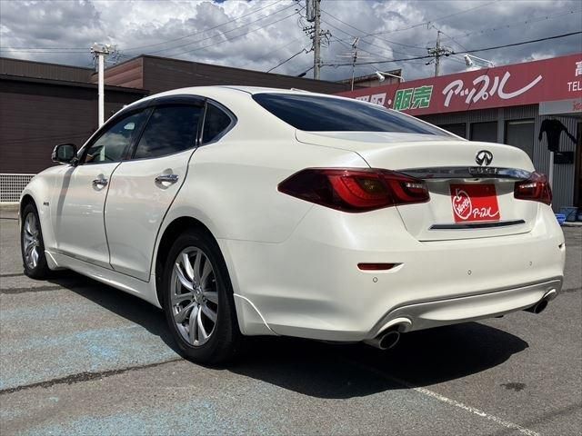 NISSAN FUGA HYBRID 2017 Image 31